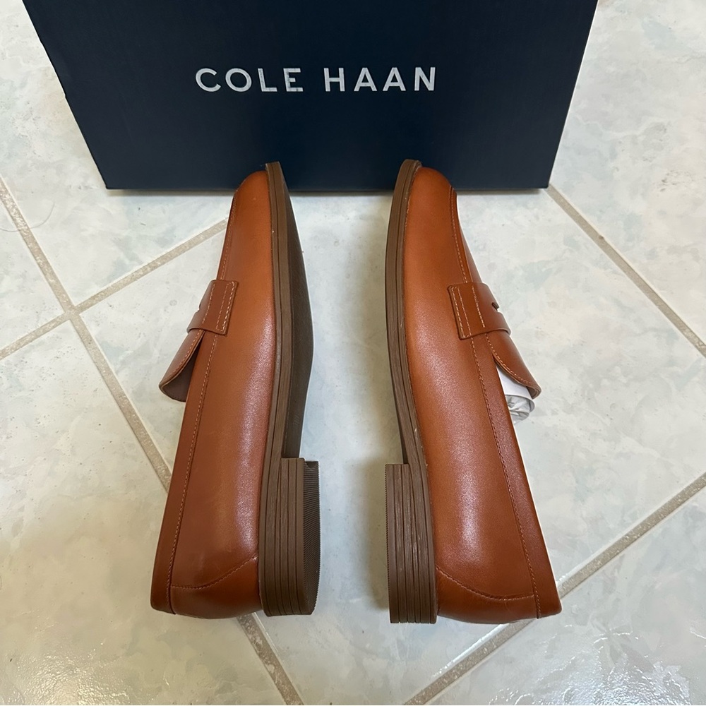 NWT Cole Haan Haverhill Women's Tan Leather Penny Loafers Size 6.5 - Picture 2 of 7